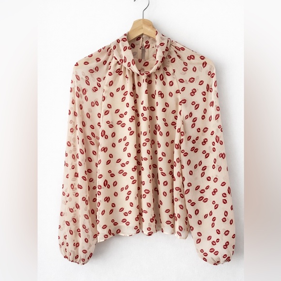 RW&CO. Tops - RW&CO Cowl Neck Blouse Cream Red Lips Sheer Small